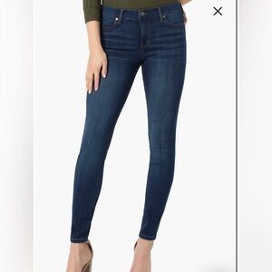 NWT Liverpool Los Angeles Abby Skinny Jean in Indigo Wash 2petite